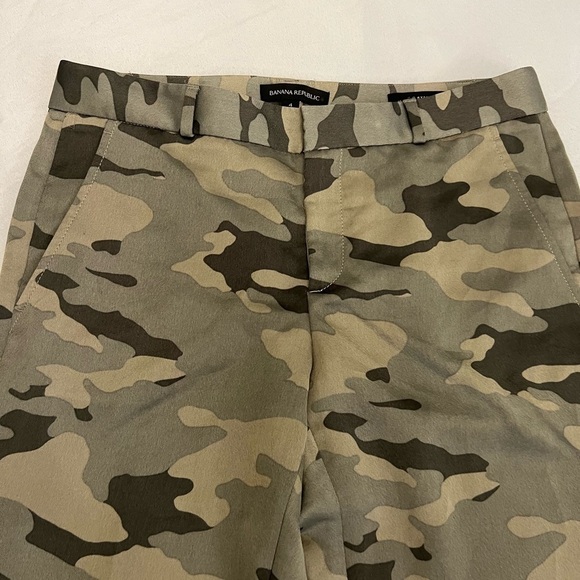 BANANA REPUBLIC Women’s Ryan Straight Pant, Size 4. - Picture 2 of 6